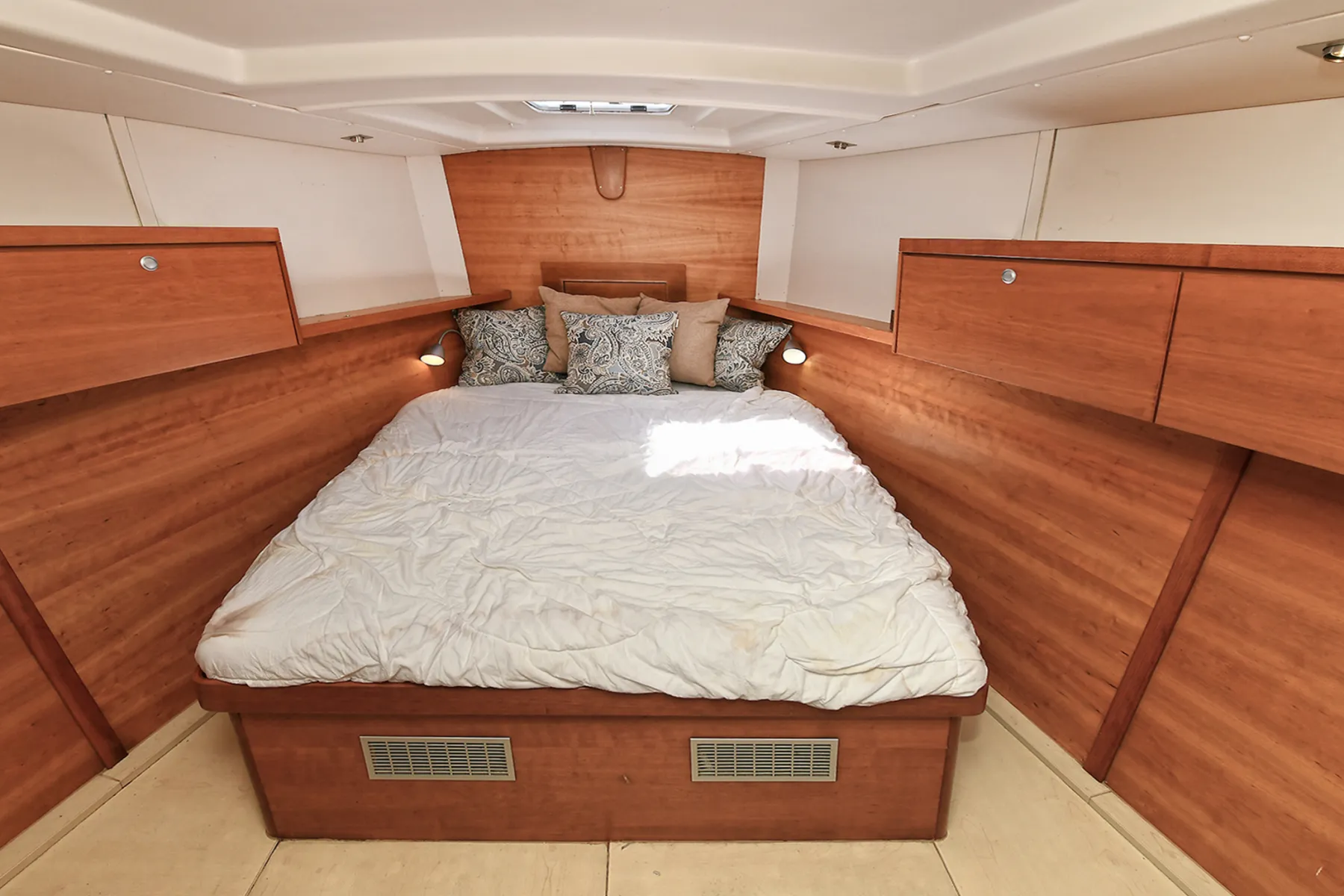 2008 Hanse 470e - Image 30