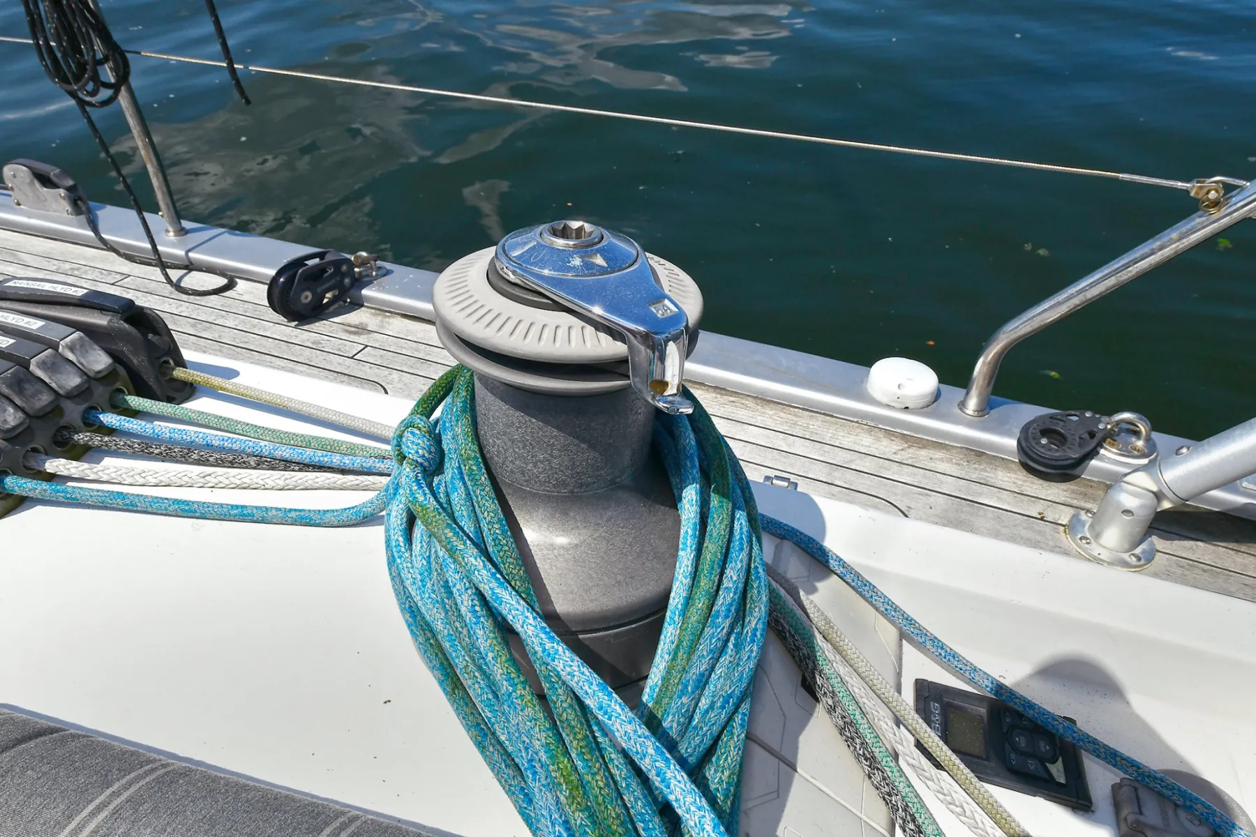 2008 Hanse 470e - Image 12