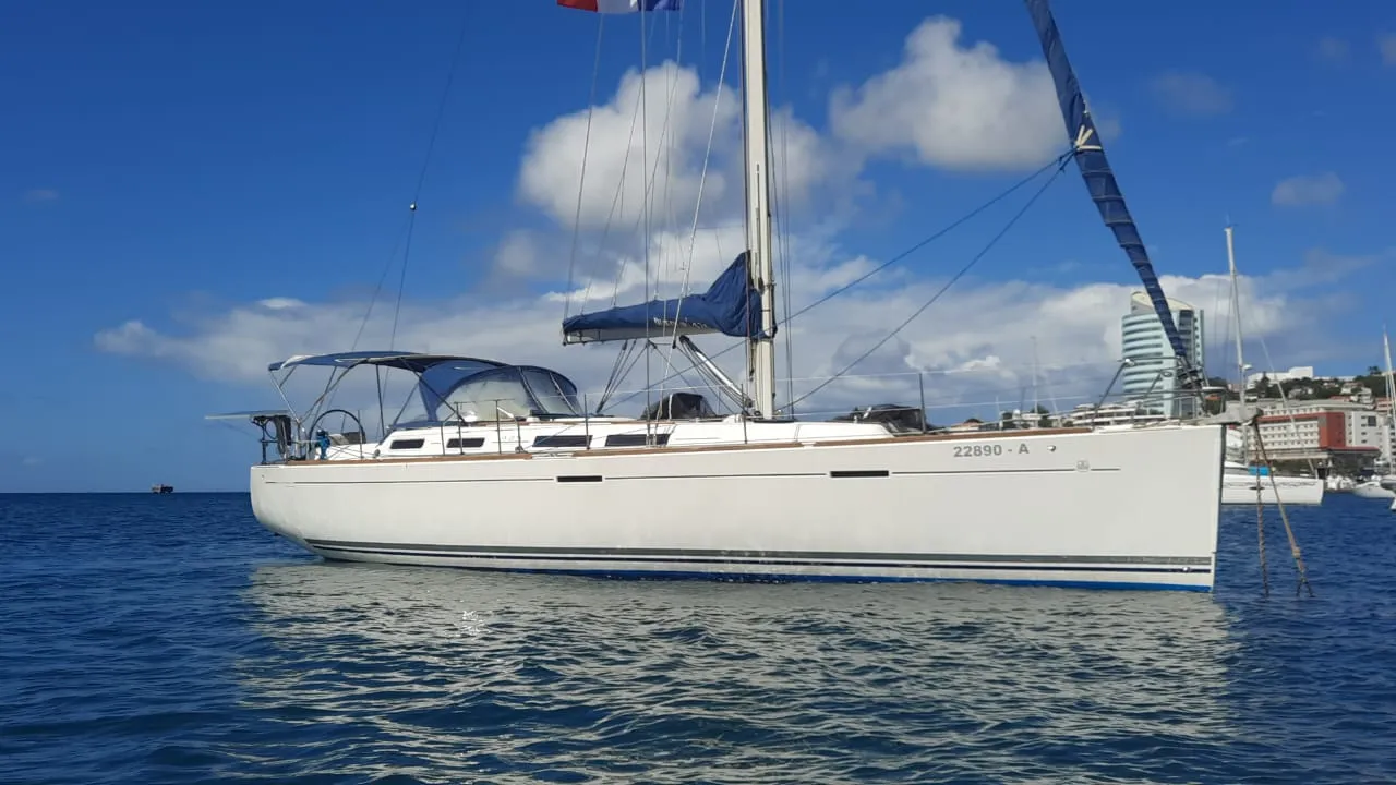 425 GL - Image 2
